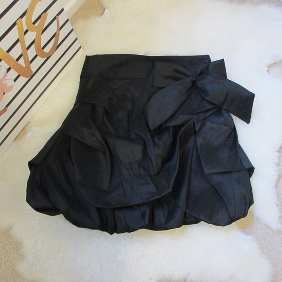 Rampage Ruffled Skirt with Bow - Picture 1 of 10